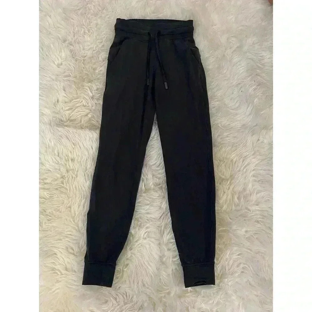 Lululemon Ready to Rulu High Rise Joggers Size 0 7/8 length Dark Gray